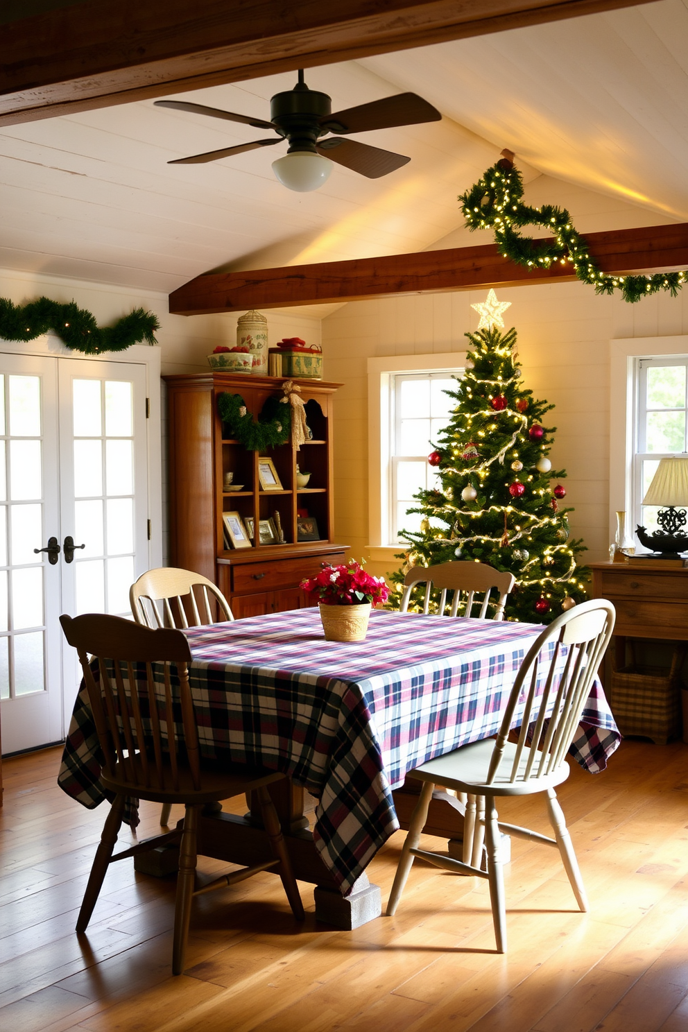 Attic Christmas Decorating Ideas 15