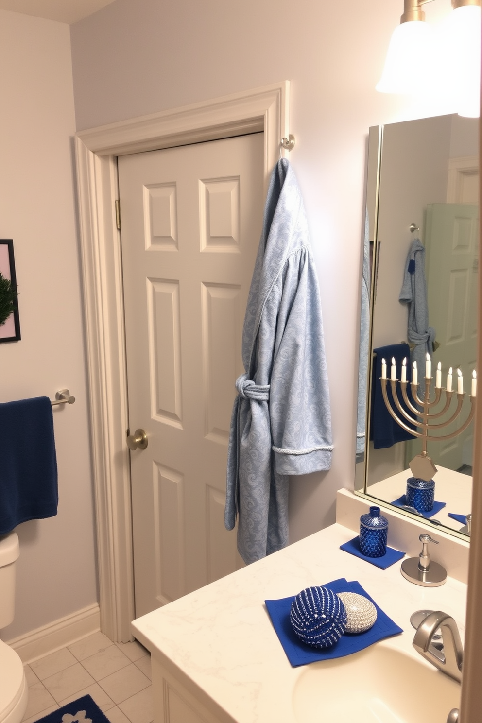 Bathroom Hanukkah Decorating Ideas 28