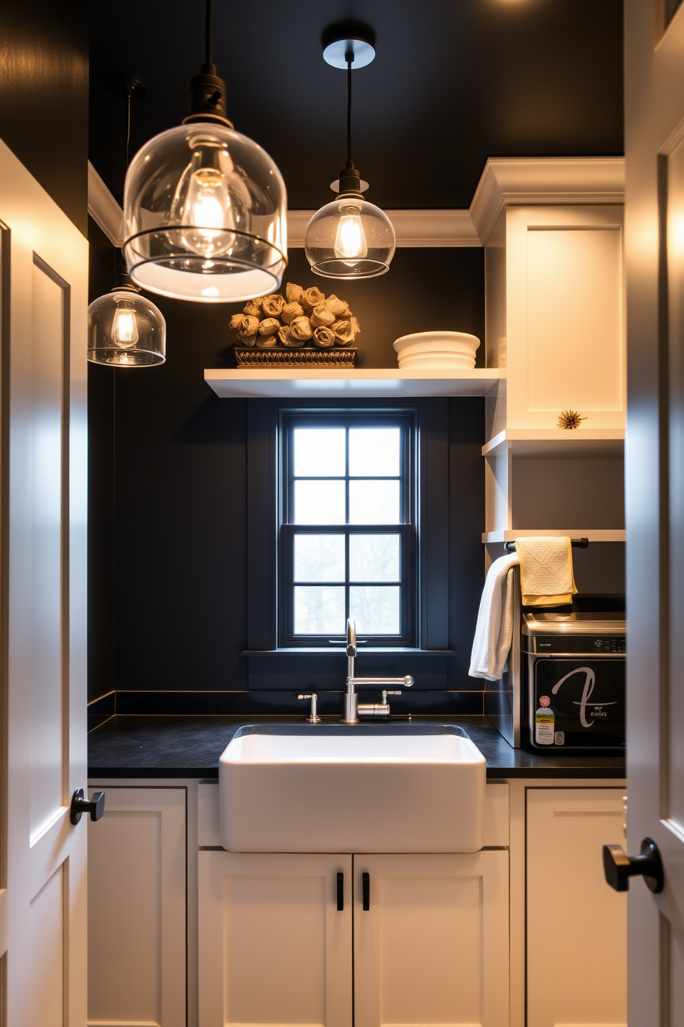 Black Laundry Room Design Ideas 22