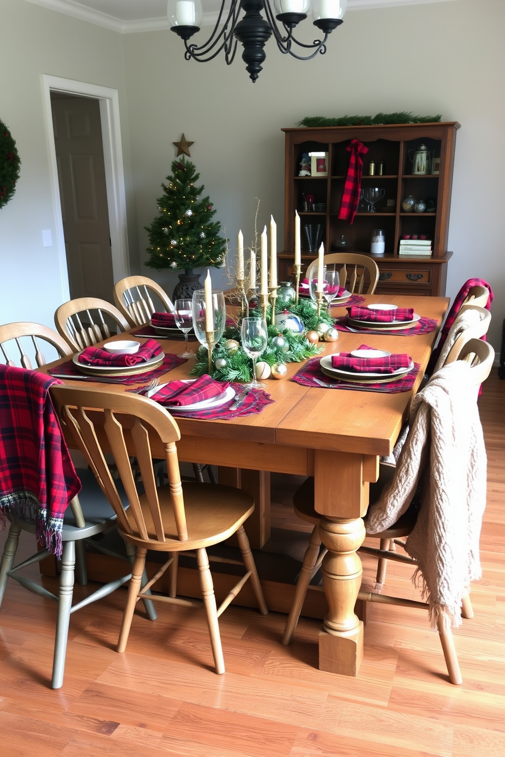 Dining Room Christmas Decorating Ideas 4