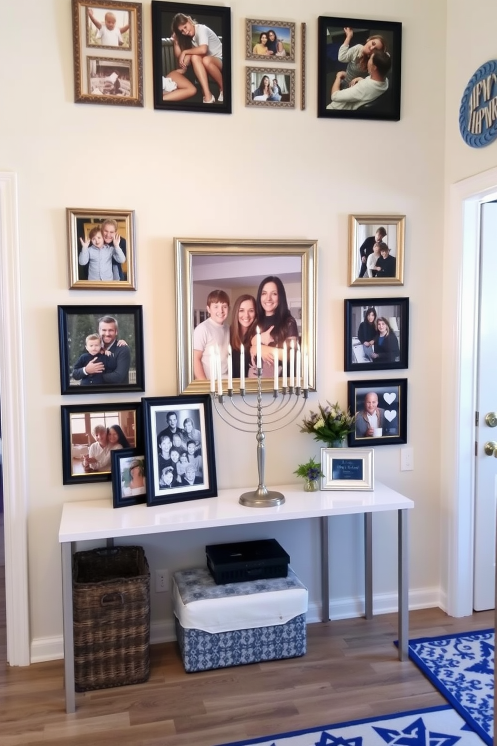 Entryway Hanukkah Decorating Ideas 16