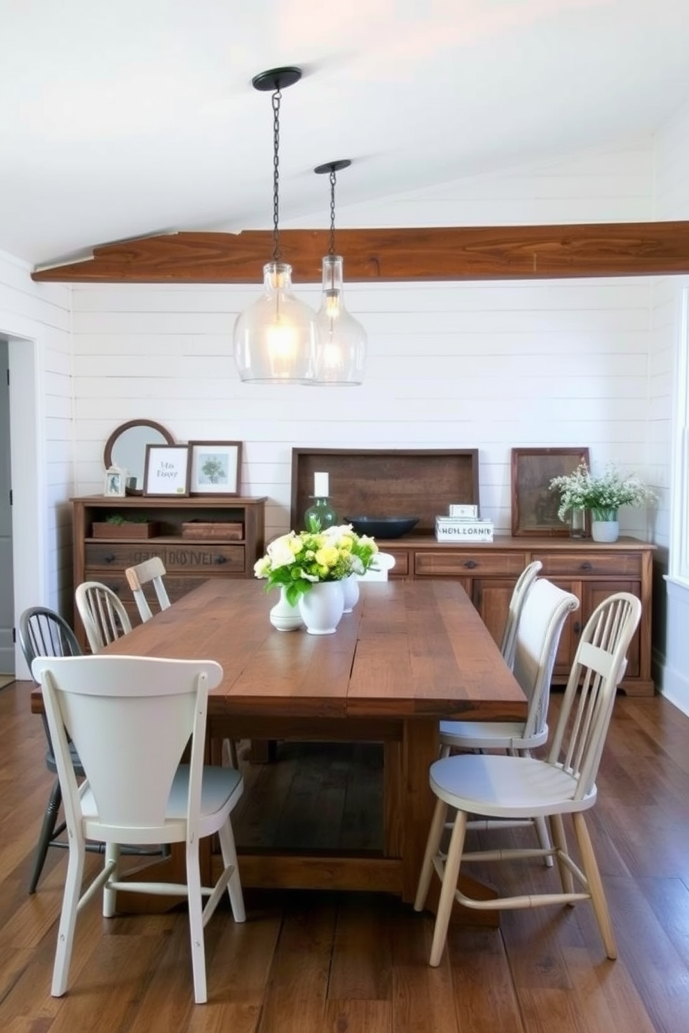 Farmhouse Dining Room Design Ideas 18