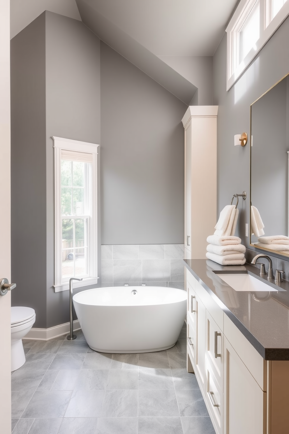 Gray Bathroom Design Ideas 15