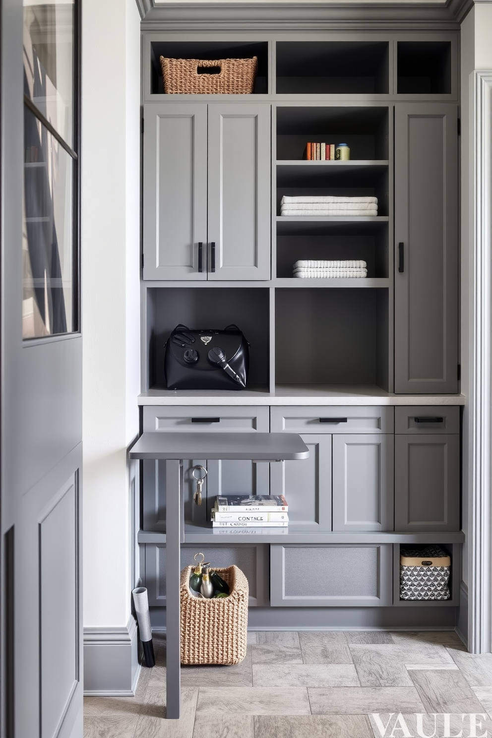 Gray Mudroom Design Ideas 10