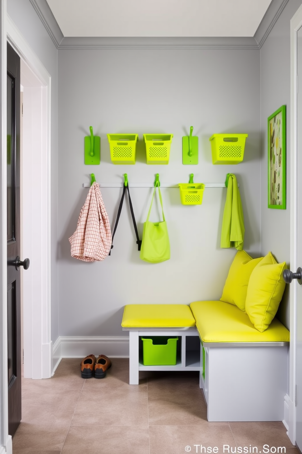 Green Mudroom Design Ideas 11