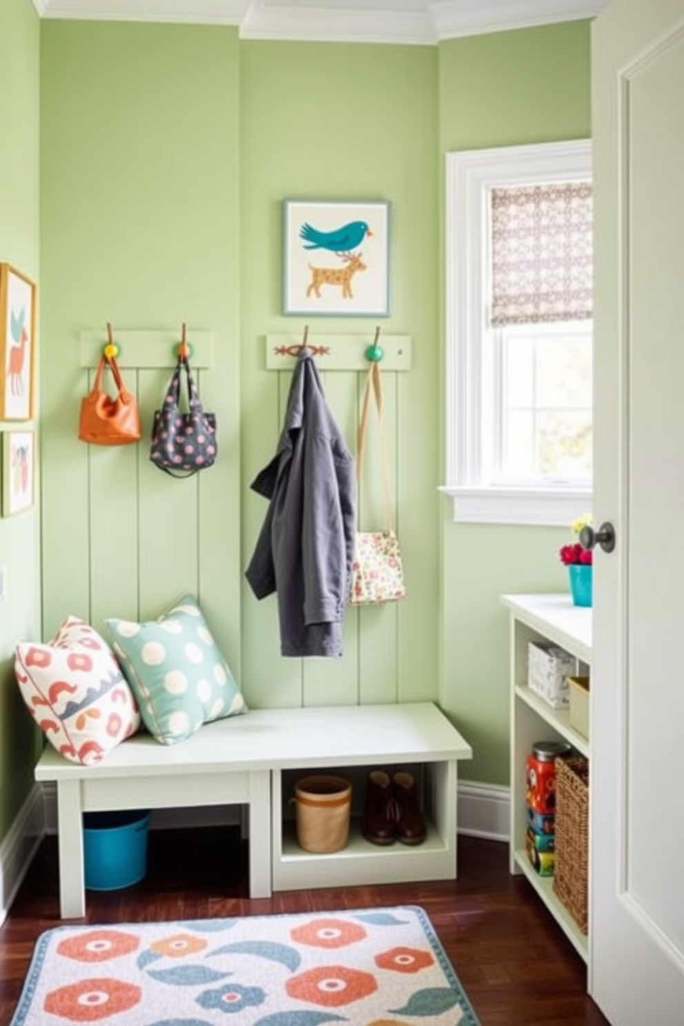 Green Mudroom Design Ideas 29