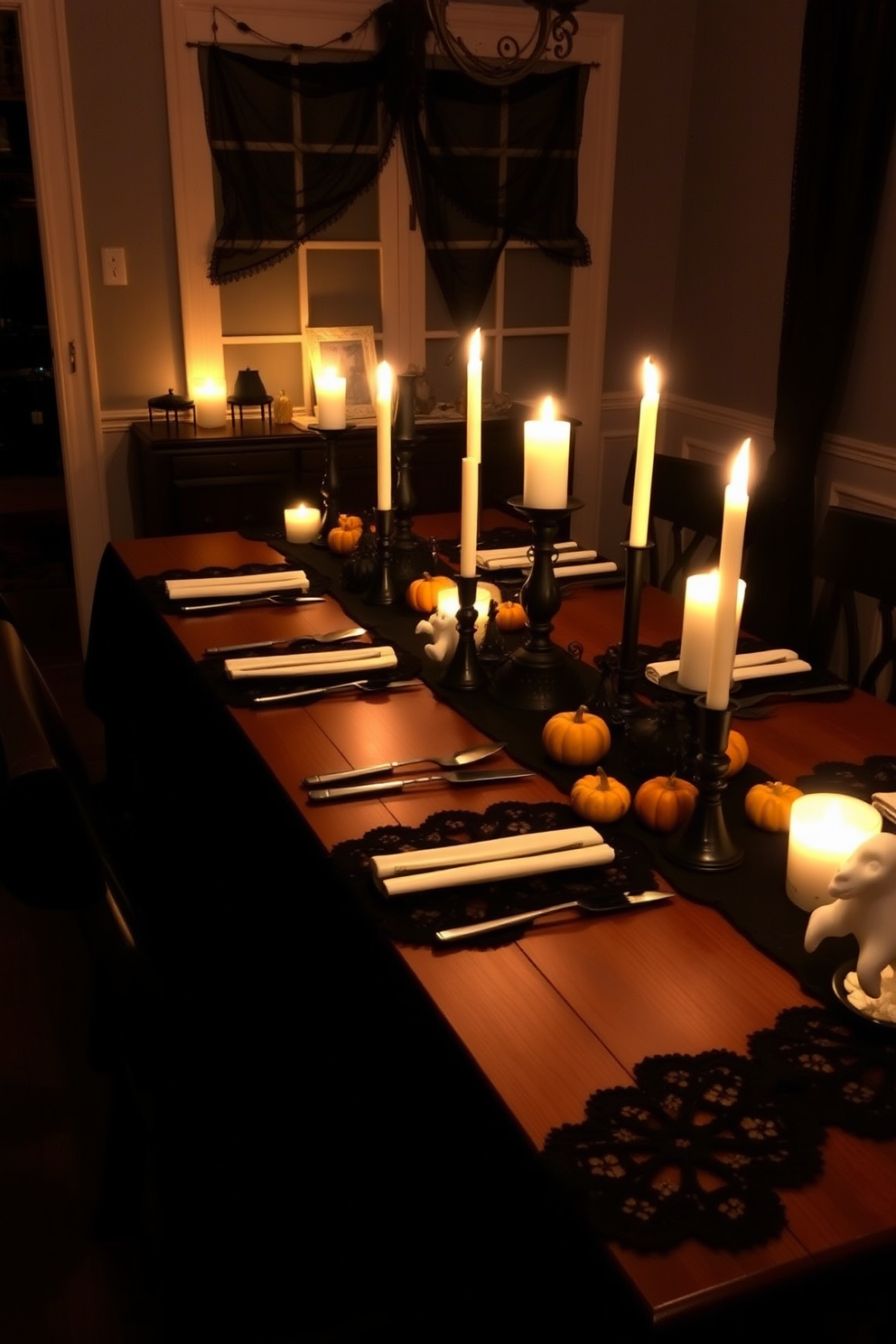 Halloween Dining Room Decorating Ideas 16