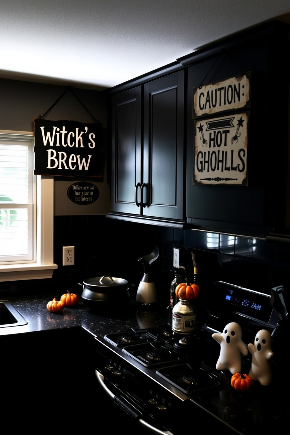 Halloween Kitchen Decorating Ideas 26