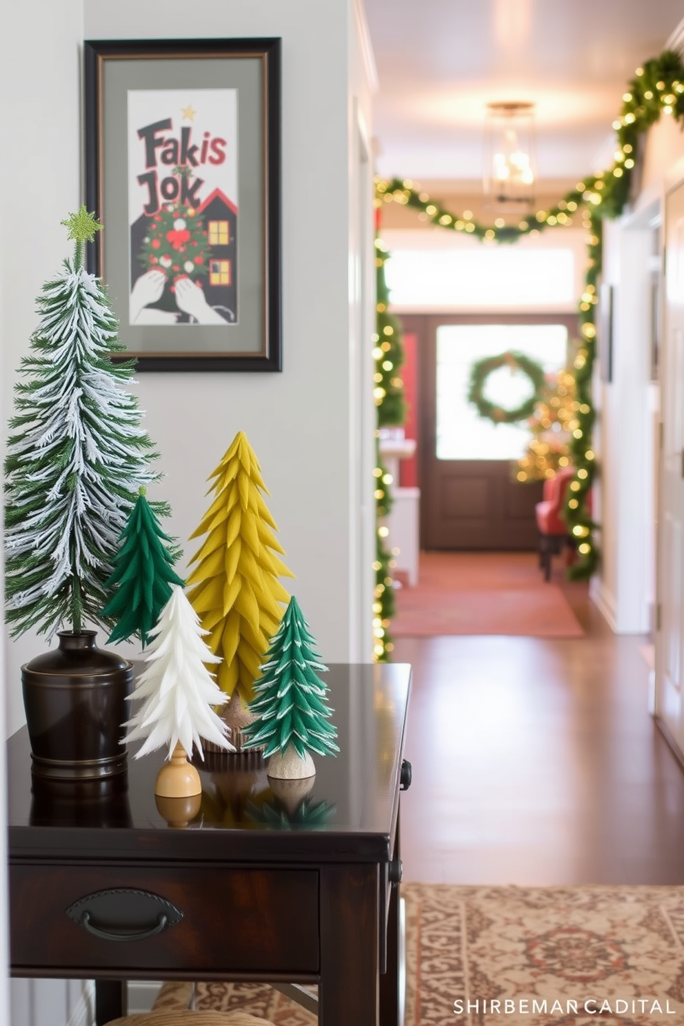 Hallway Christmas Decorating Ideas 28