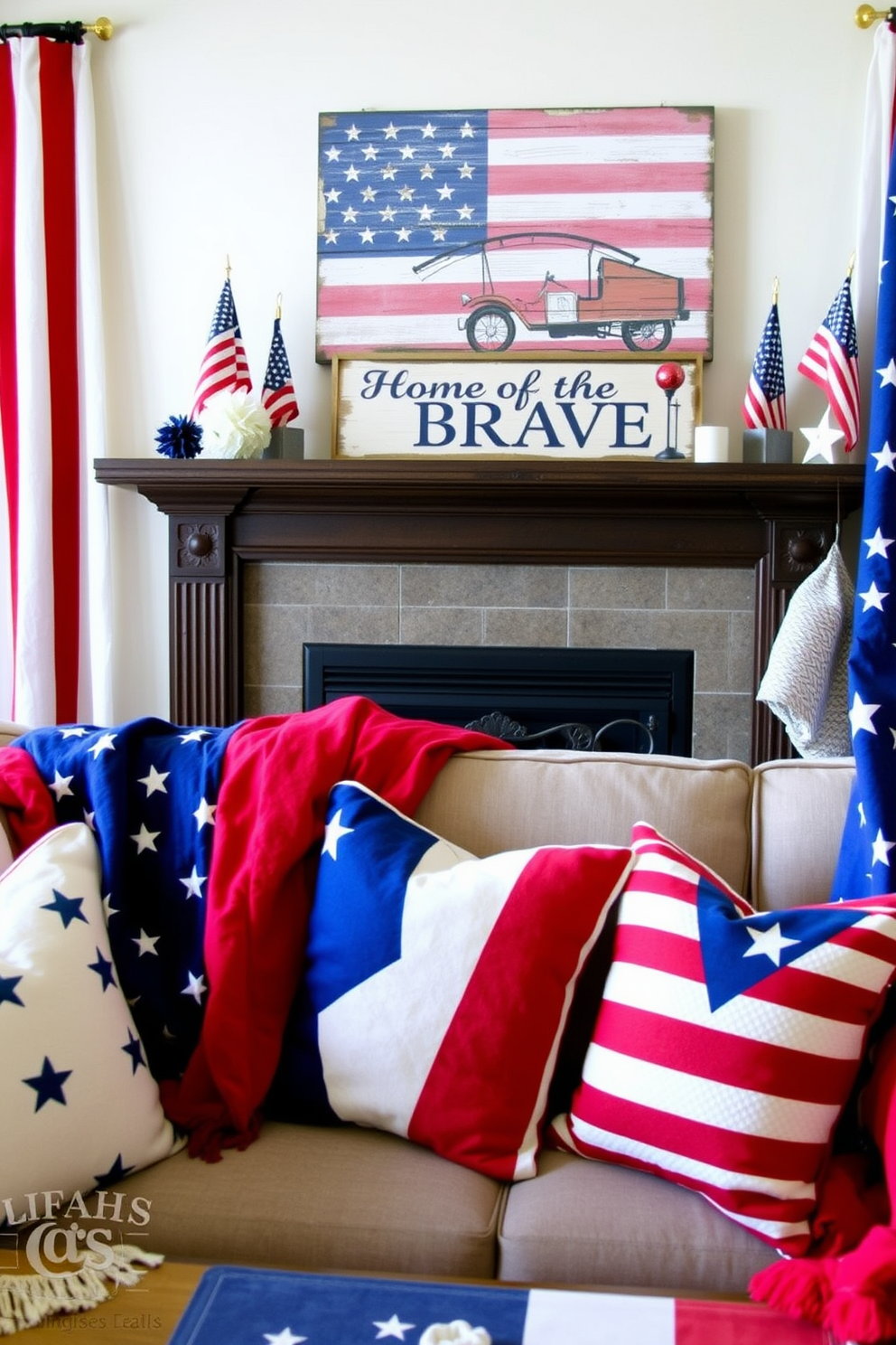 Independence Day Mantel Decorating Ideas 7