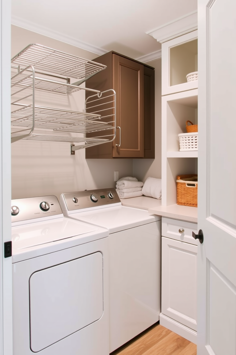 Large Laundry Room Design Ideas 8