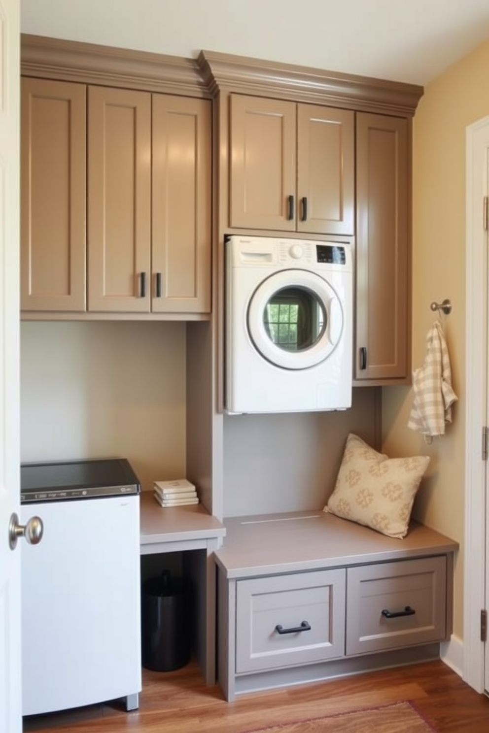 Laundry Mudroom Design Ideas 19