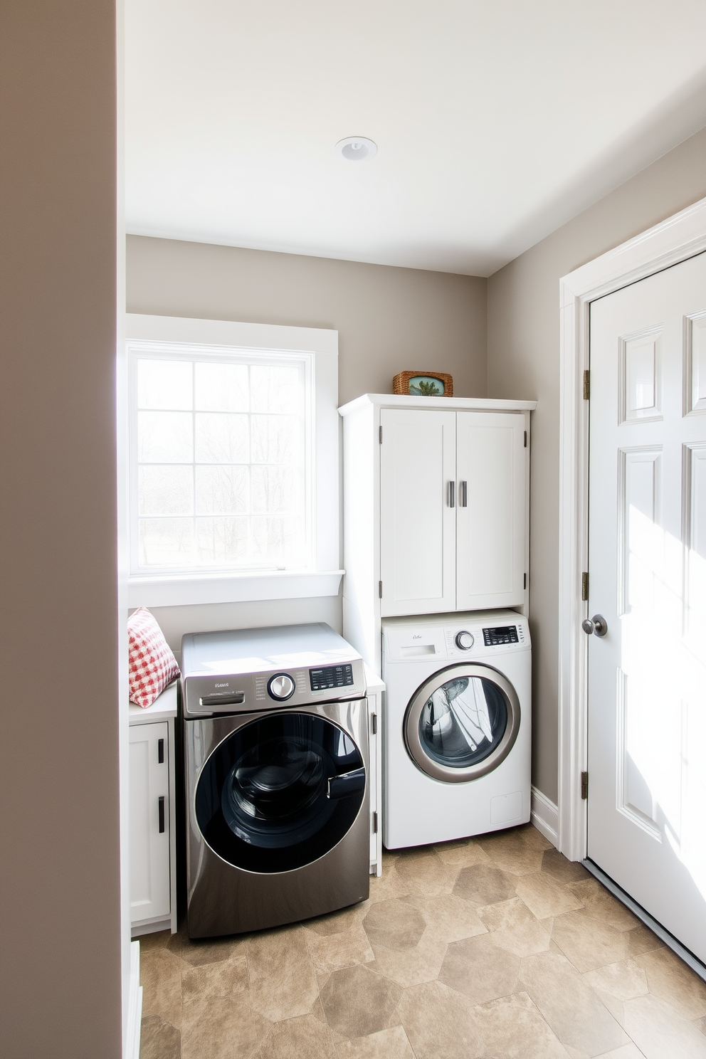 Laundry Mudroom Design Ideas 25