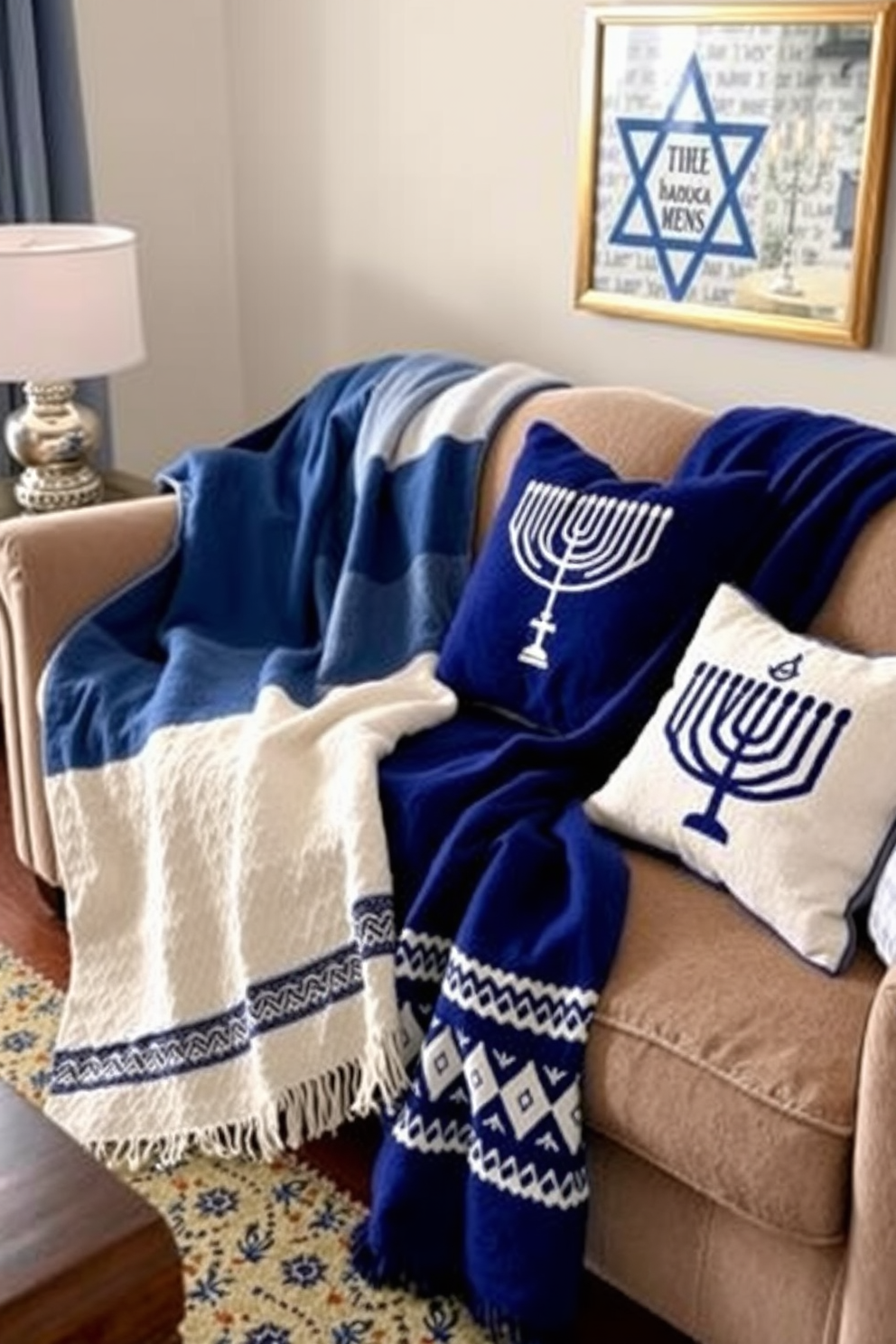 Living Room Hanukkah Decorating Ideas 4