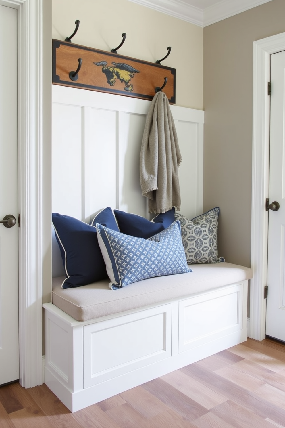 Mudroom Bench Design Ideas 15