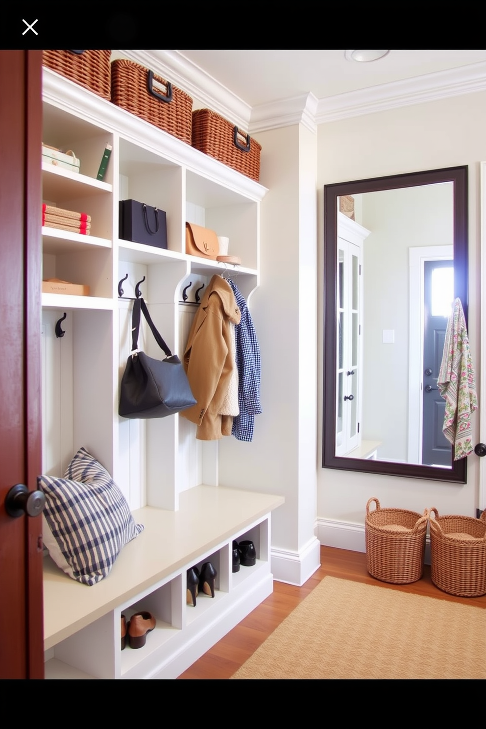 Mudroom Closet Design Ideas 15