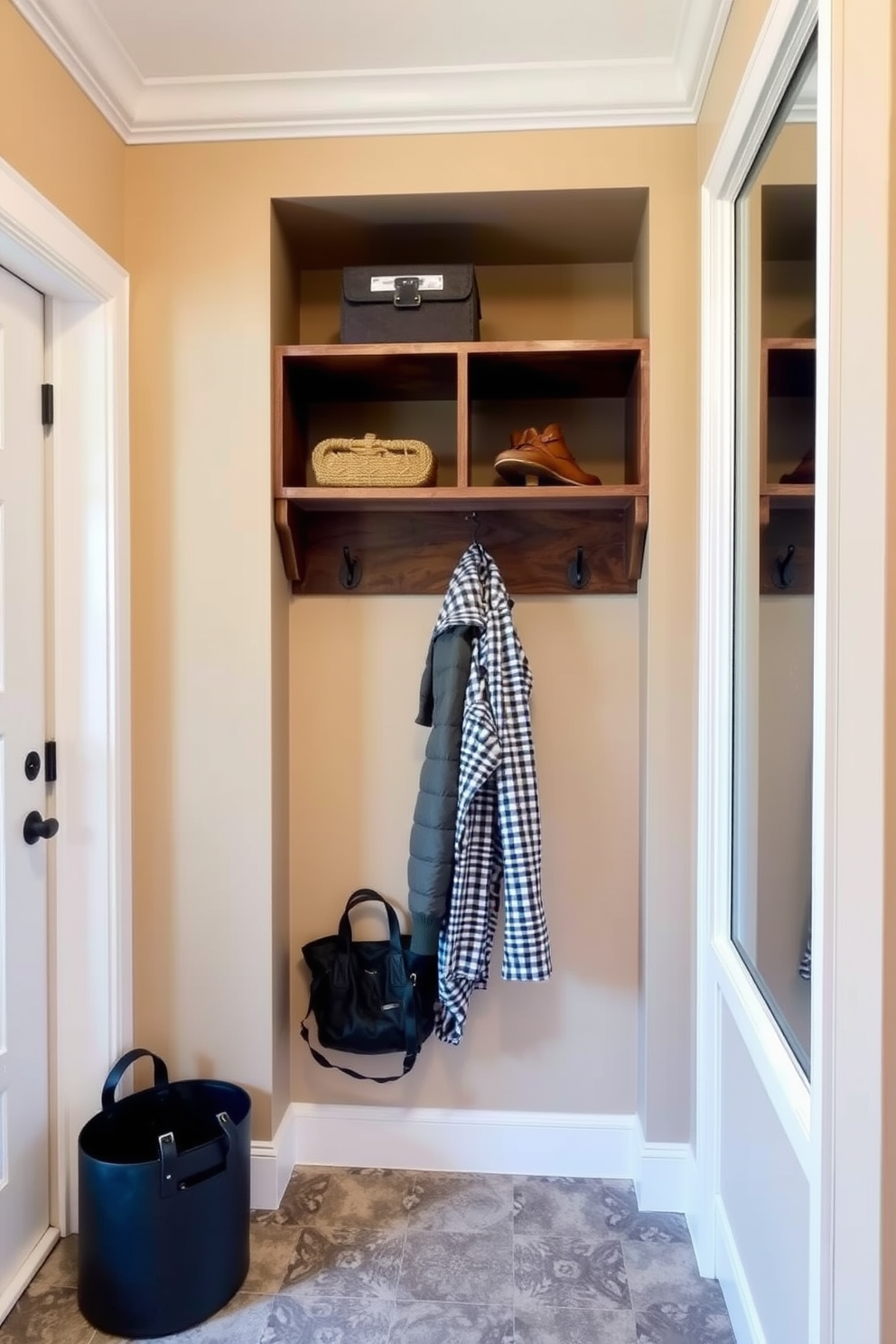 Mudroom Closet Design Ideas 18