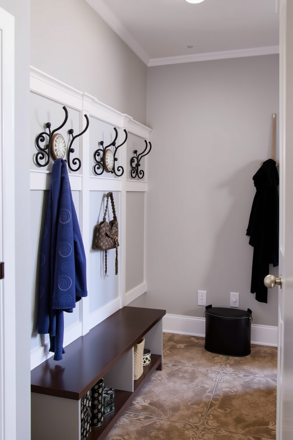 Mudroom Near Garage Design Ideas 7