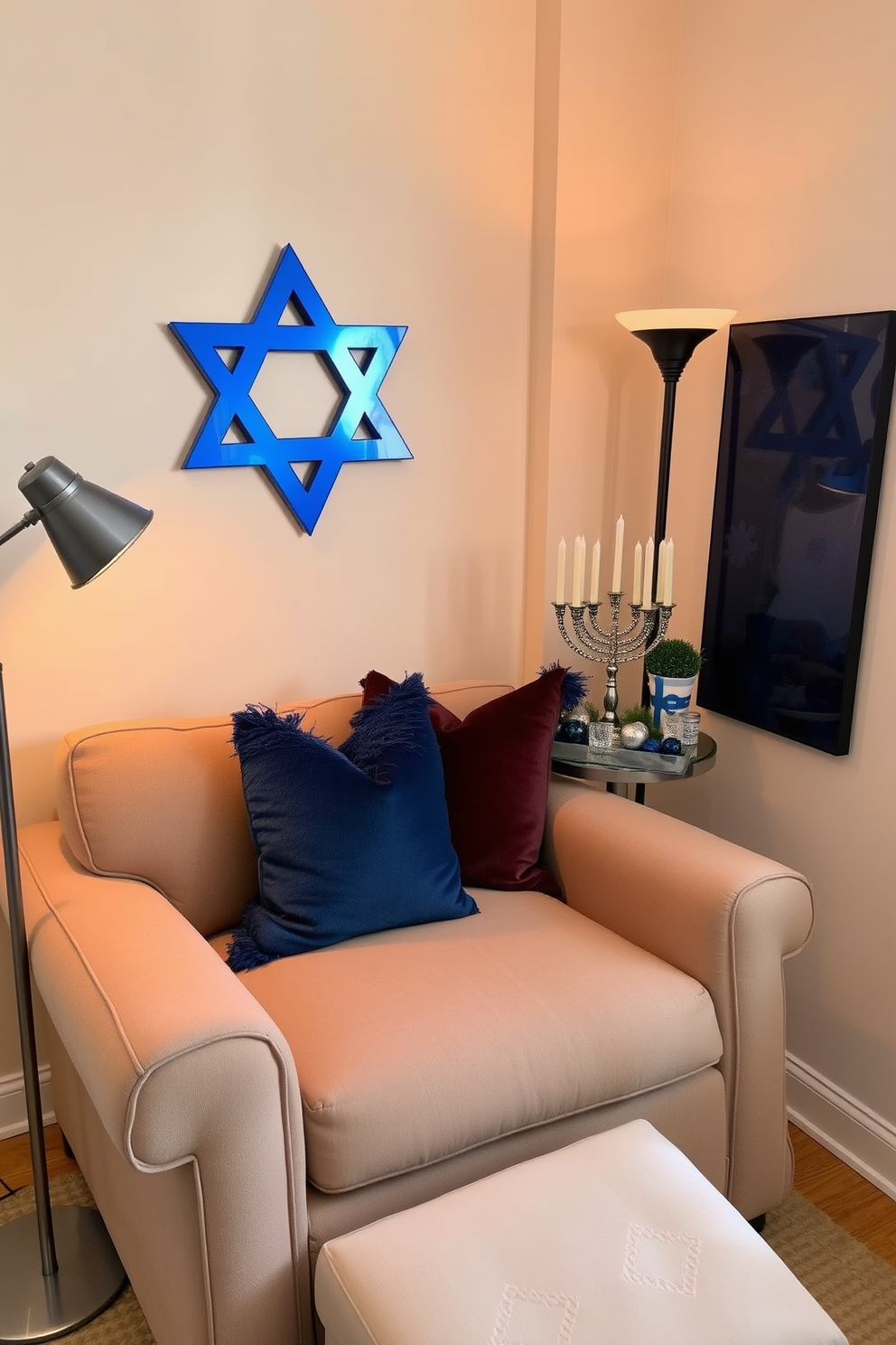 Reading Nook Hanukkah Decorating Ideas 2