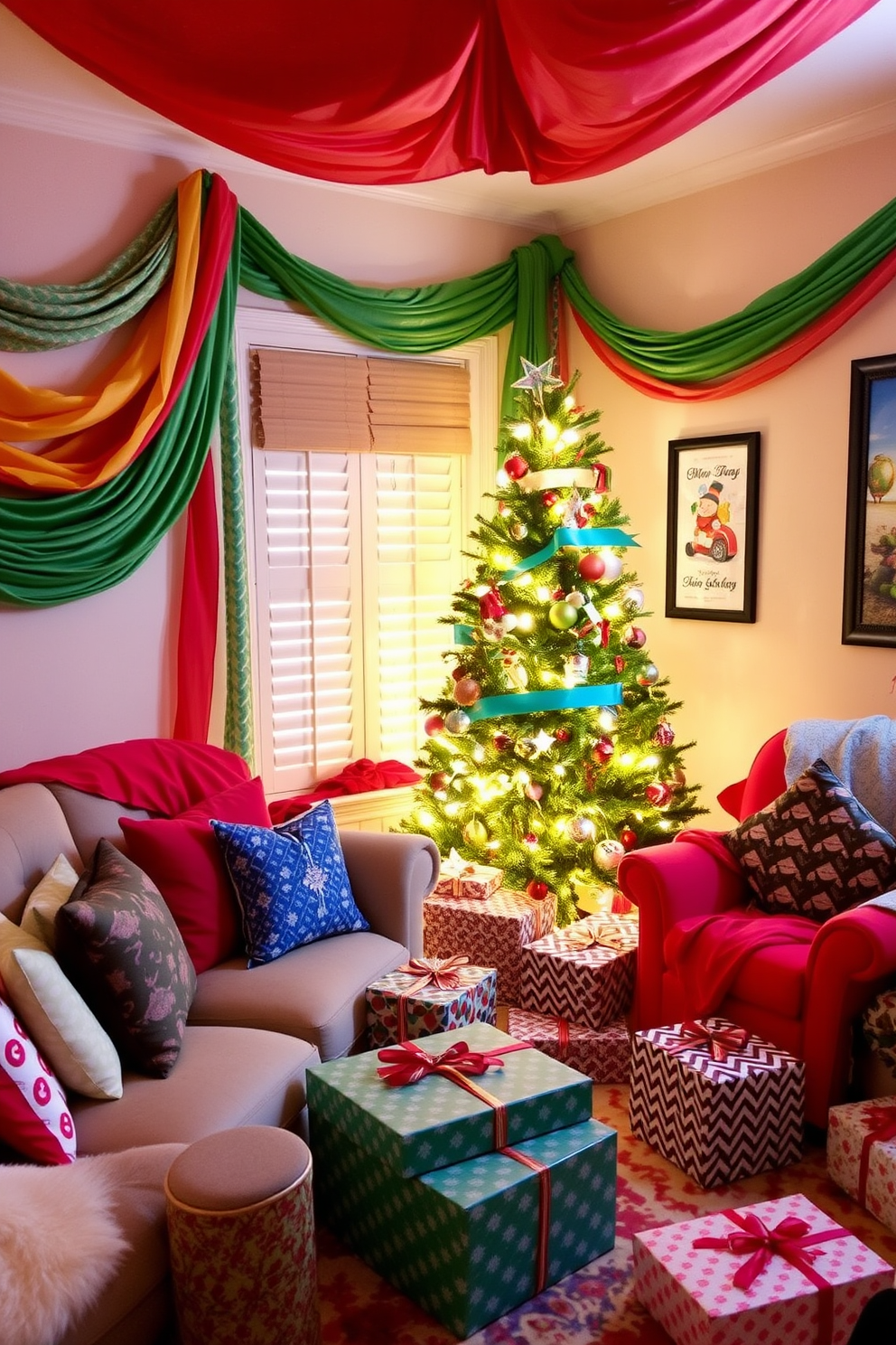 Small Living Room Christmas Decorating Ideas 22