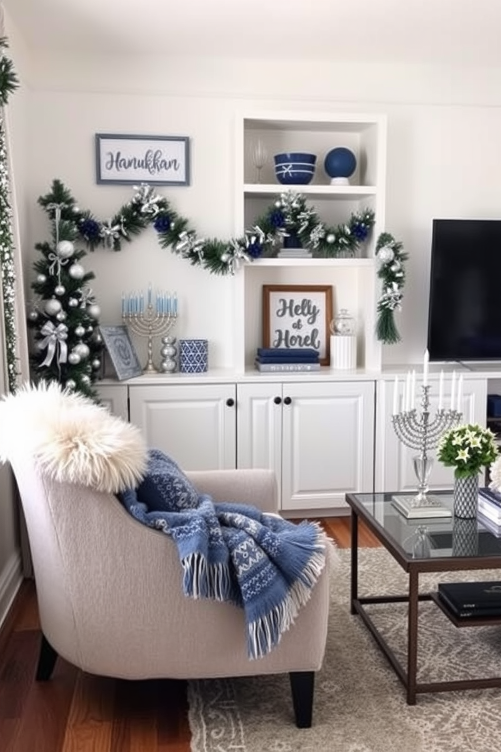 Small Living Room Hanukkah Decorating Ideas 15