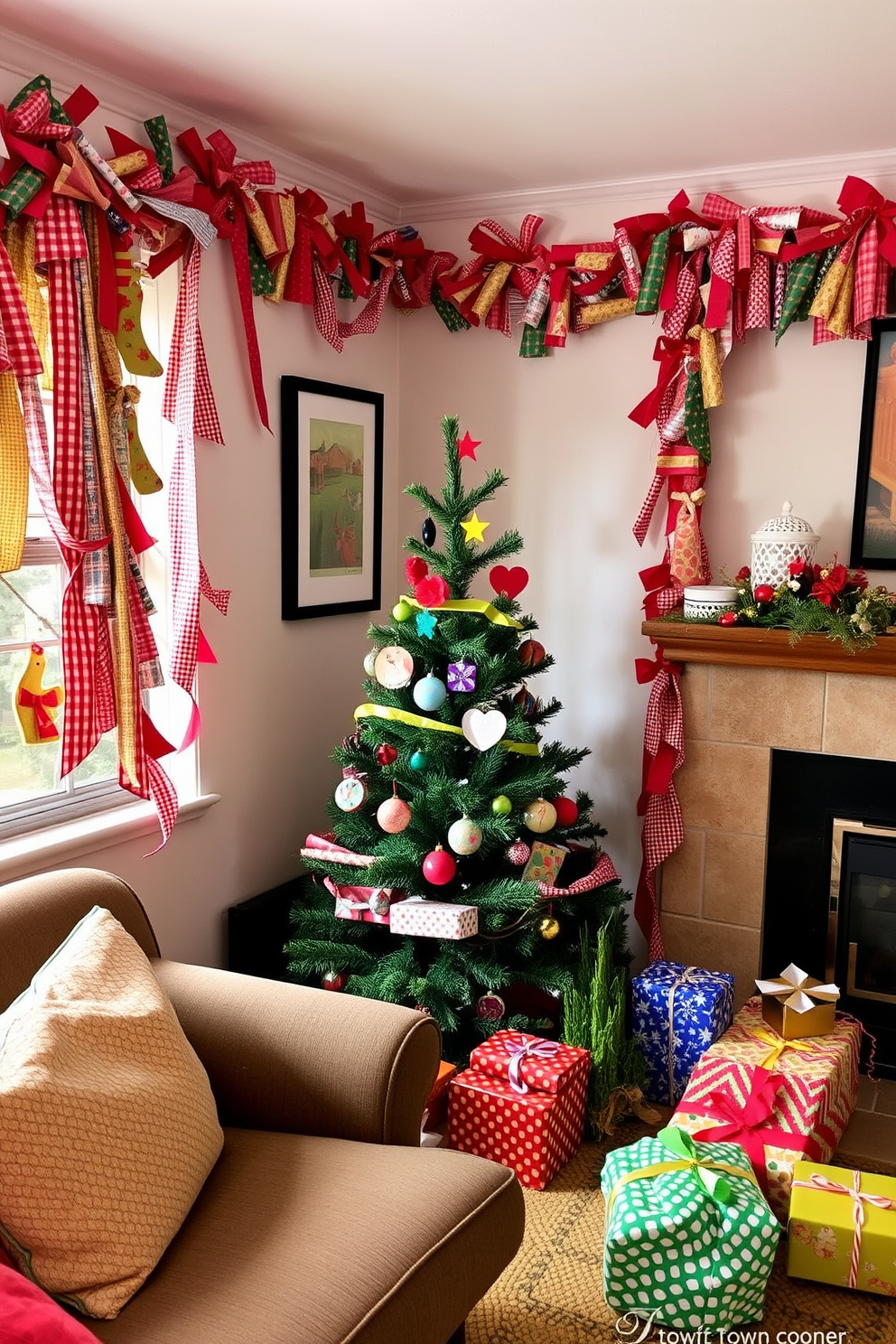 Small Space Christmas Decorating Ideas 17