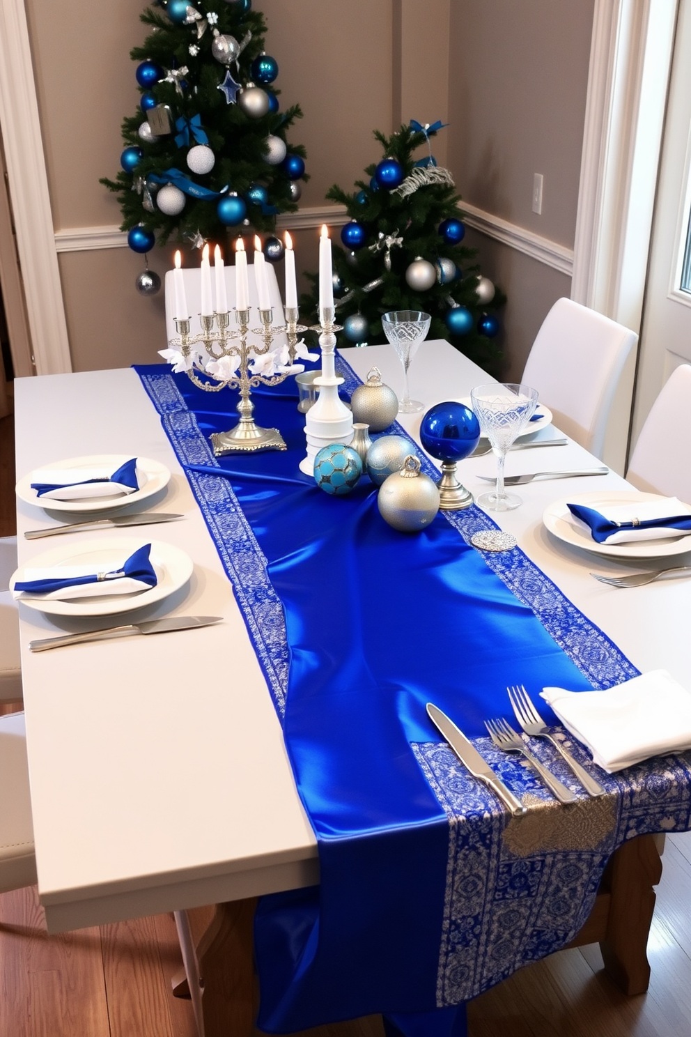 Small Space Hanukkah Decorating Ideas 9