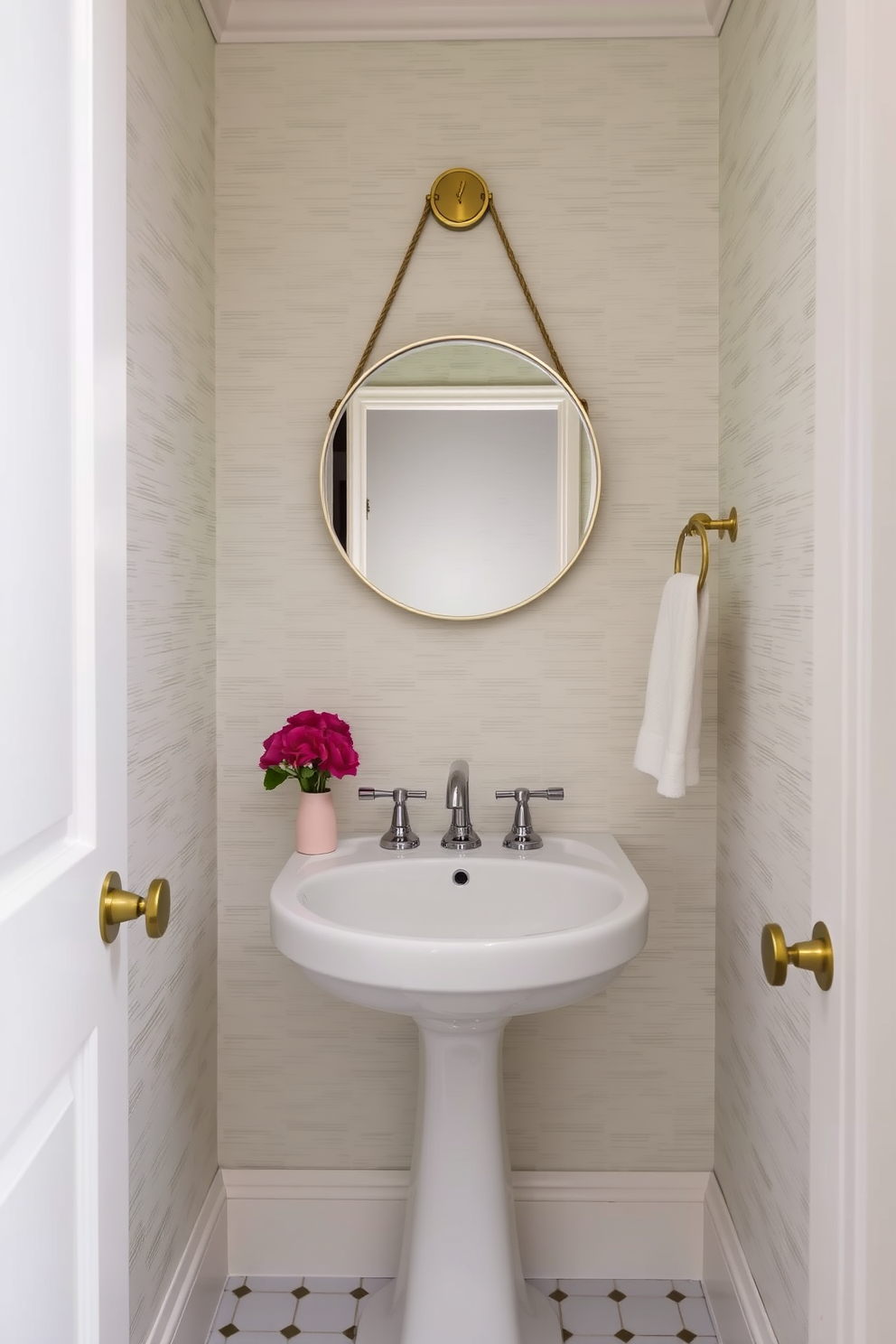 Tiny Powder Room Design Ideas 7