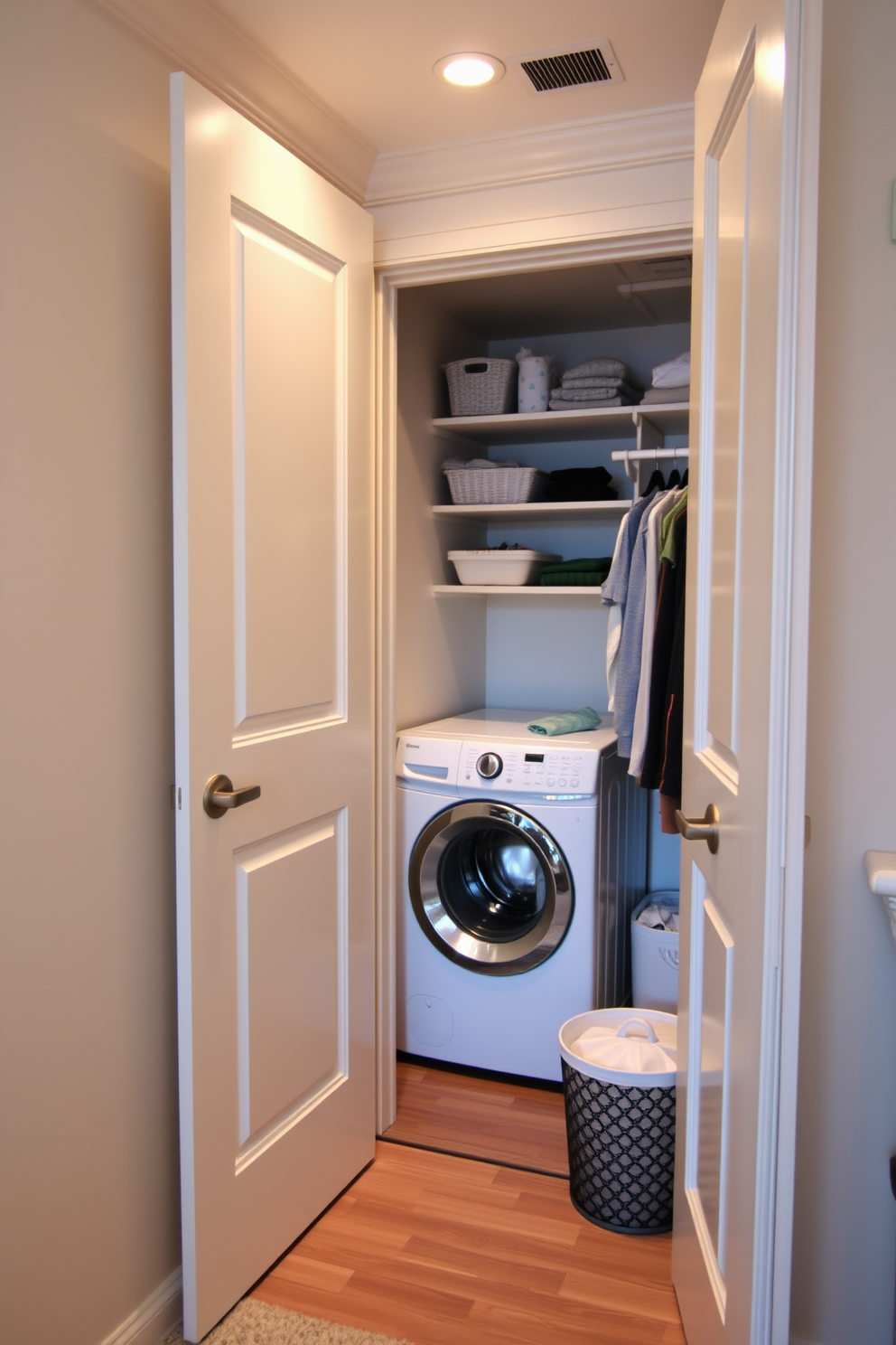 Walk In Closet Laundry Room Combo Design Ideas 18