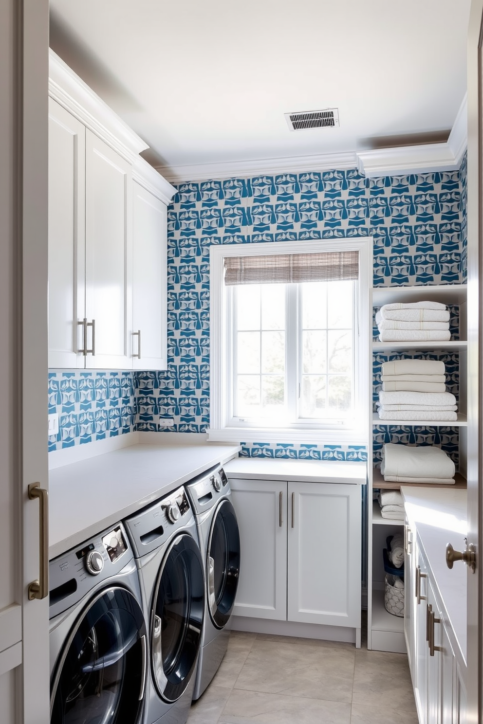 White Laundry Room Design Ideas 10