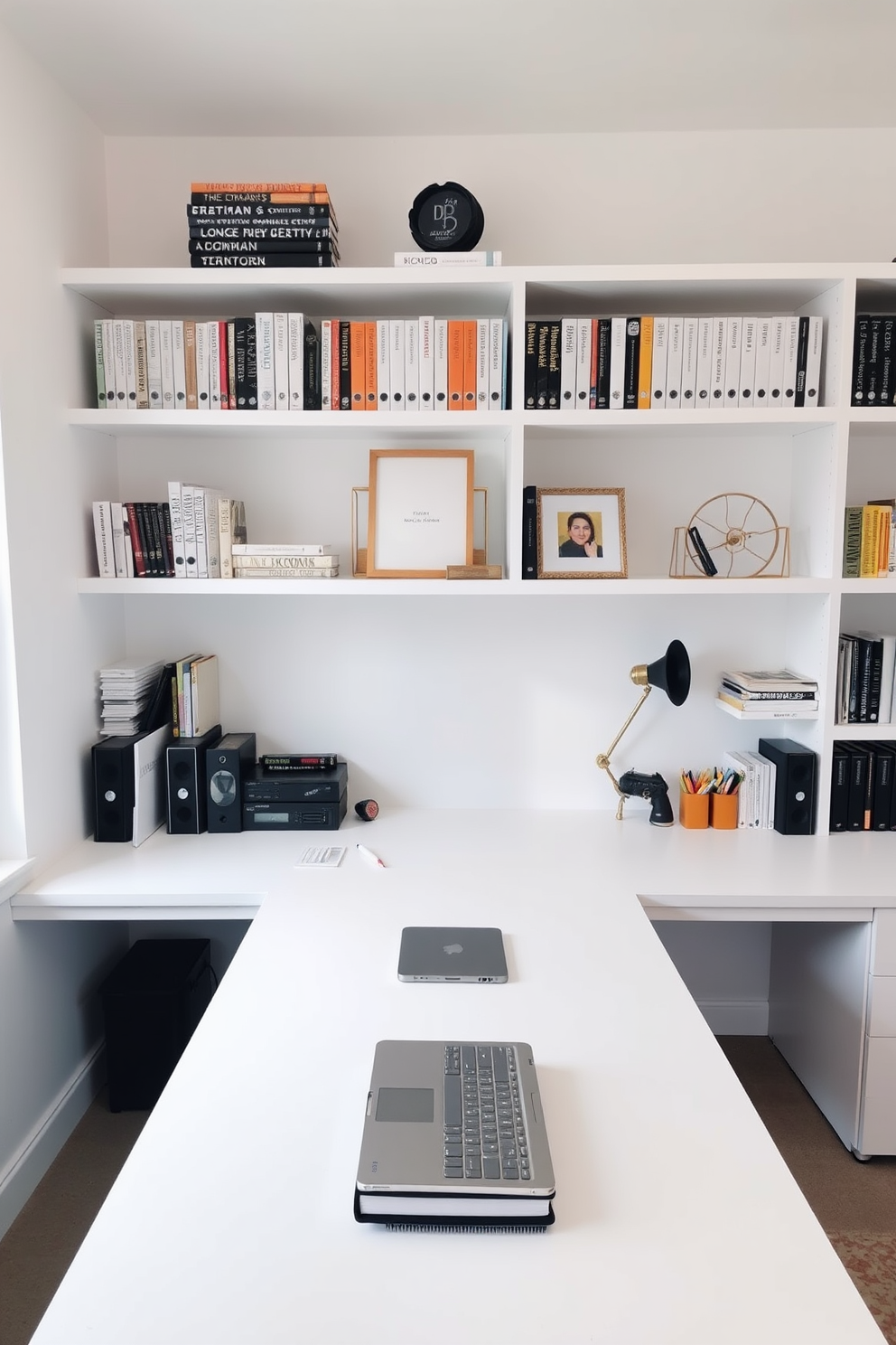 White Study Room Design Ideas 7