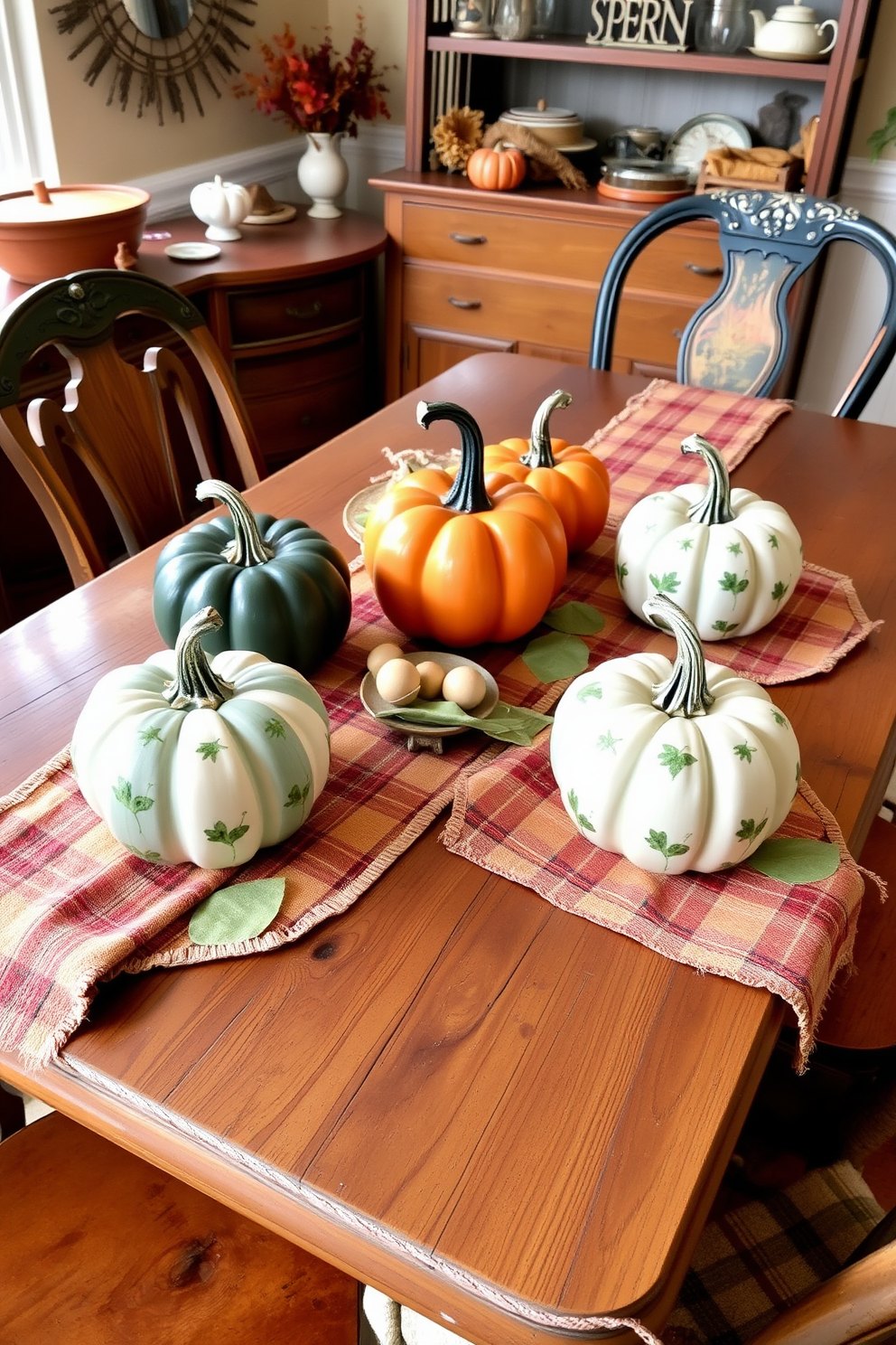 Fall Dining Room Decorating Ideas 12