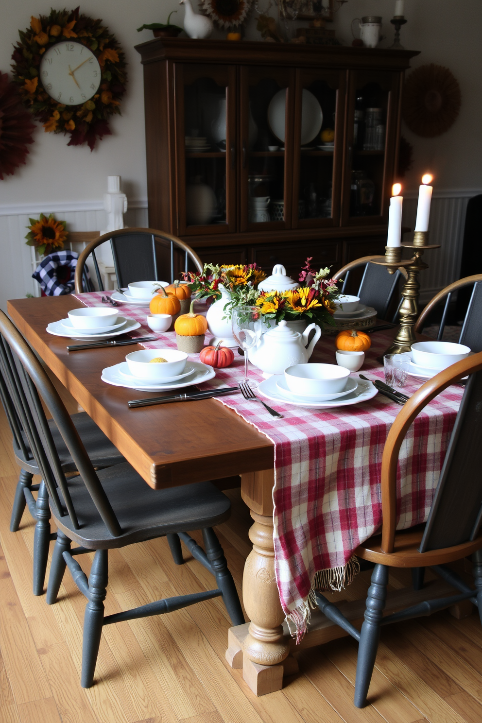 Fall Dining Room Decorating Ideas 9