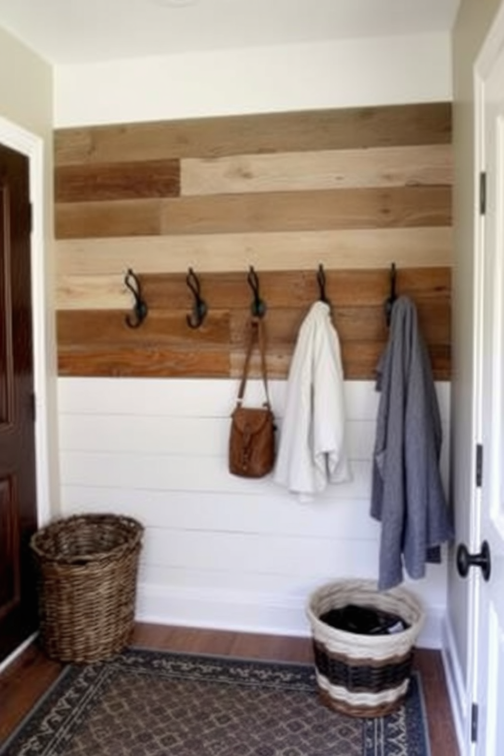 Fall Mudroom Decorating Ideas 4