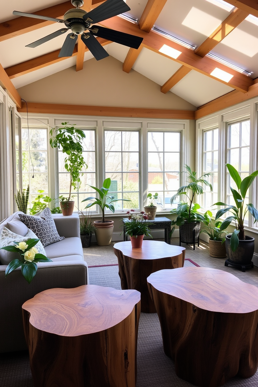 Fall Sunroom Decorating Ideas 16