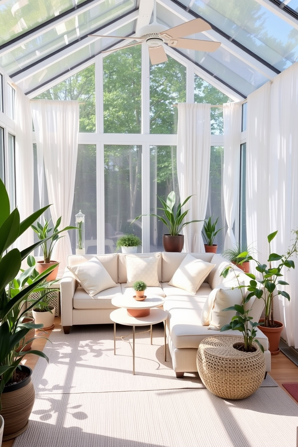 Spring Sunroom Decorating Ideas 17