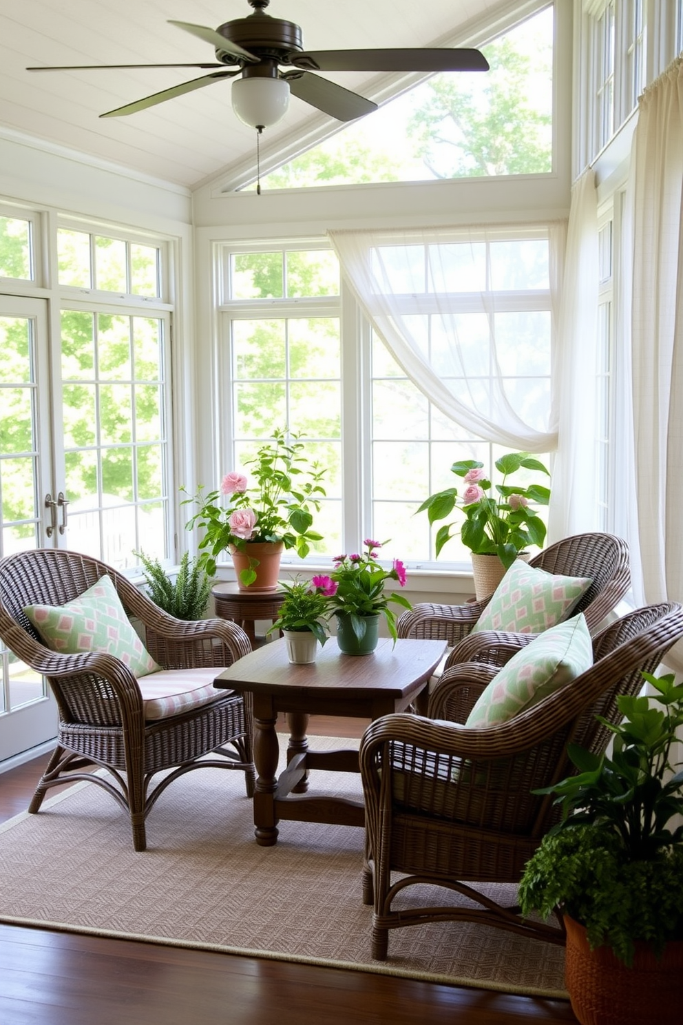 Summer Sunroom Decorating Ideas 9