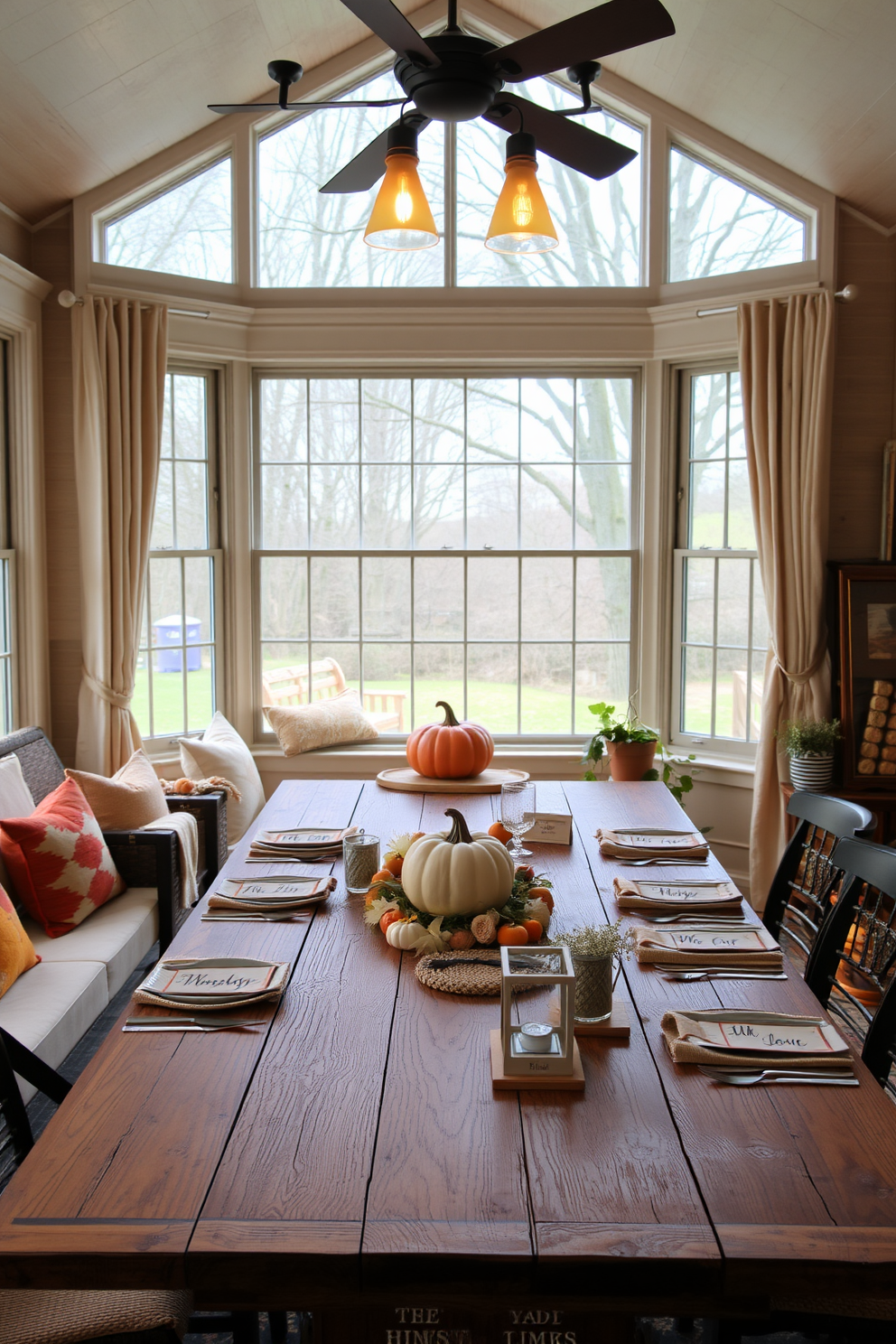 Thanksgiving Sunroom Decorating Ideas 21