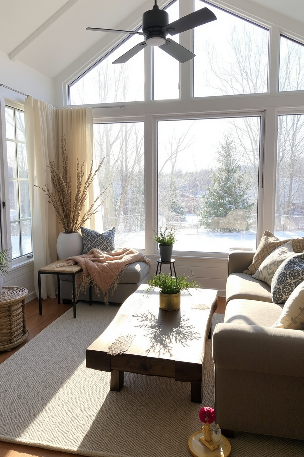 Winter Sunroom Decorating Ideas 8